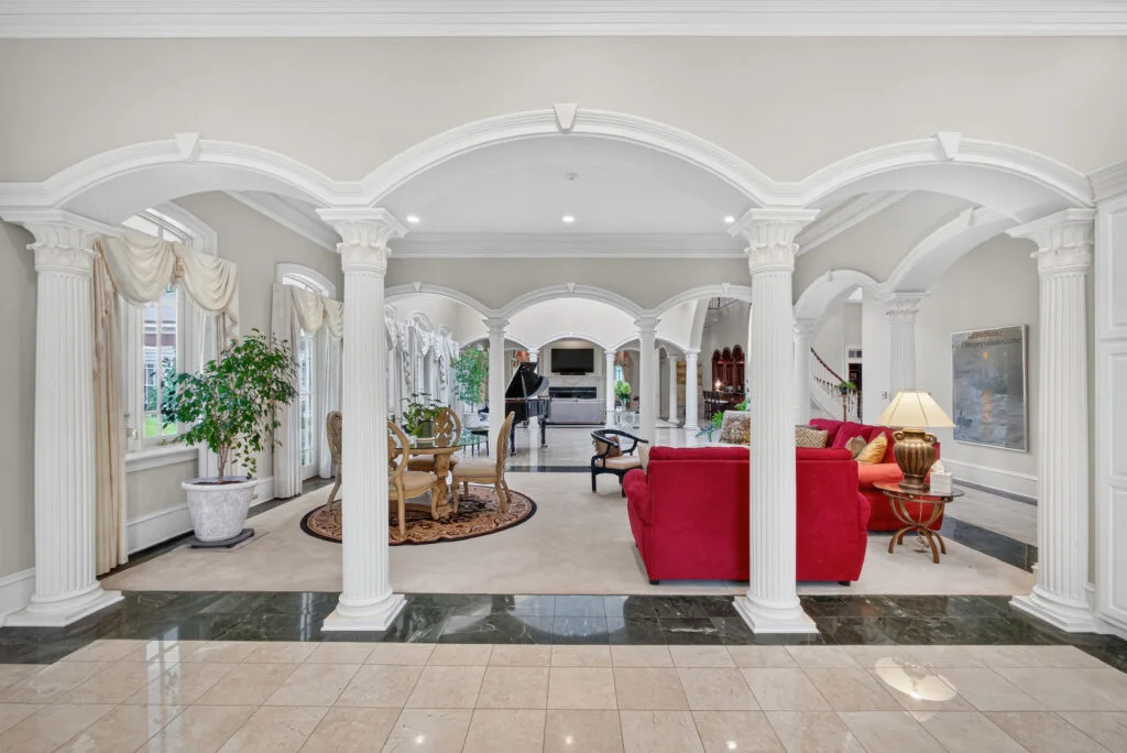 The Hart House · Interior photograph 18