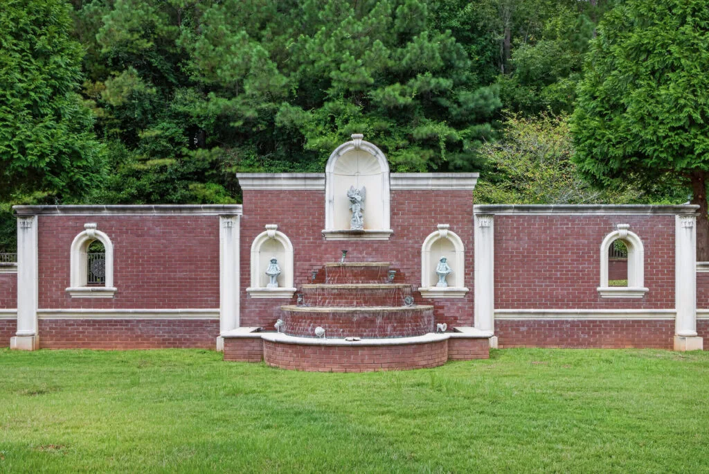 The Hart House · Exterior photograph 38
